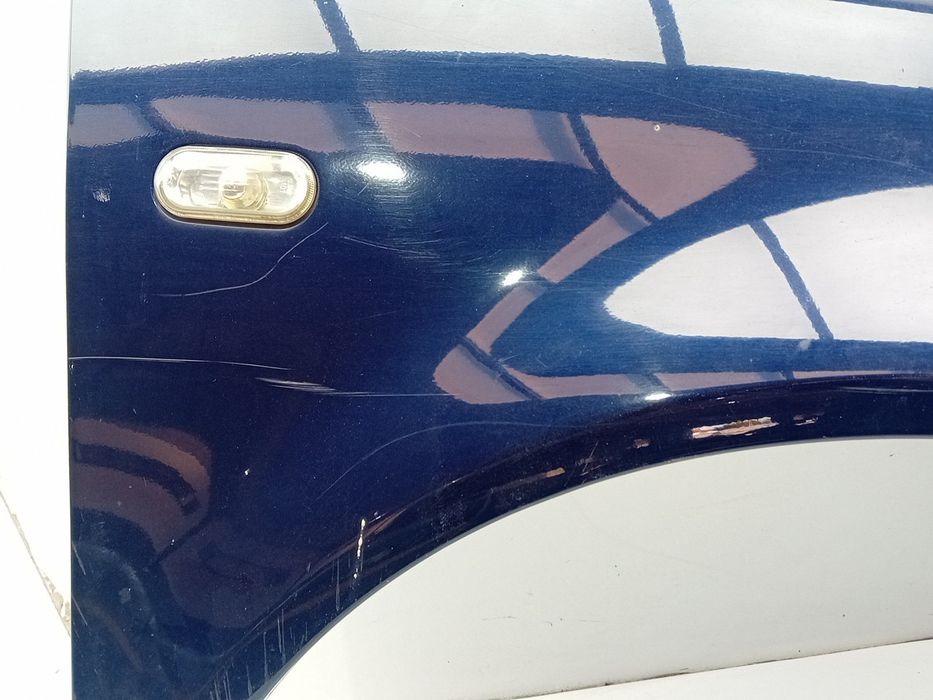 Guarda-lamas direito VOLKSWAGEN Golf IV (1J1)