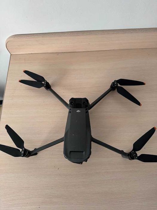 DJI Mavic 3, 1001