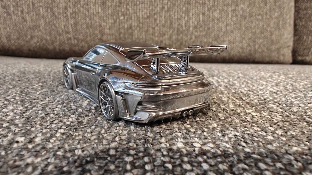 Porsche 911 GT3 RS 992.1 - metalowy model 1:43 komplet box idealny