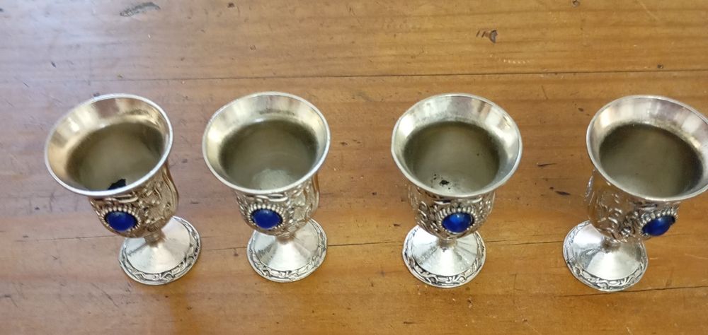 Conjunto de 4 cálices azul
