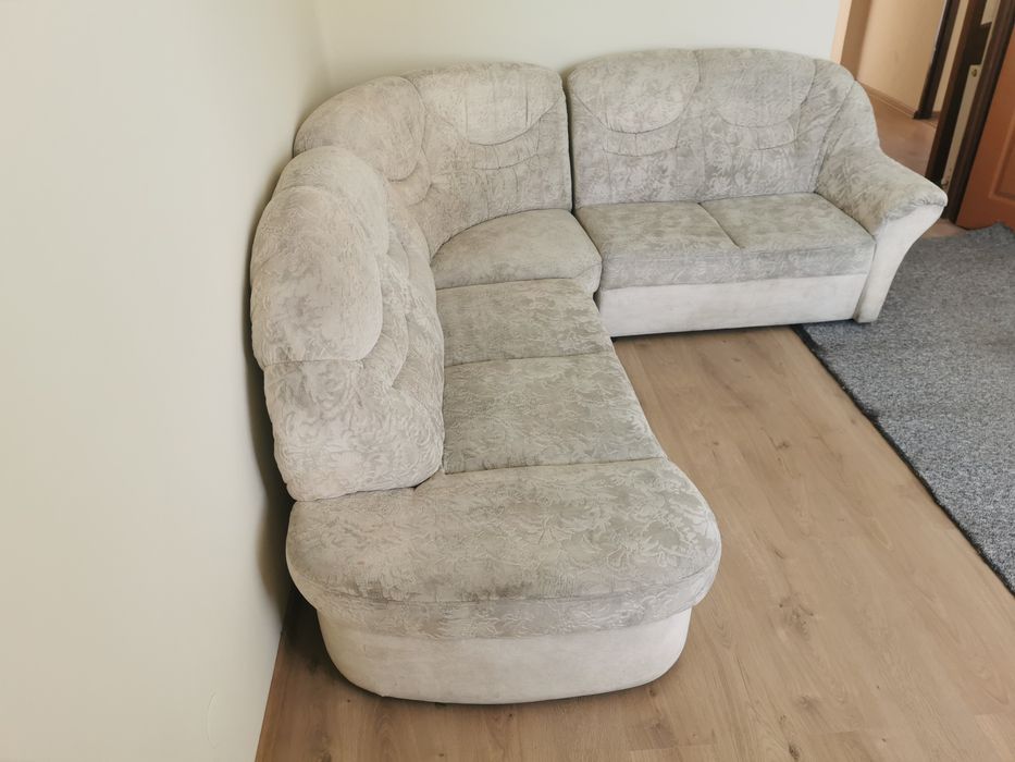 Sofa Kanapa Narożnik jasny kolor zadbana Stan Bardzo Dobry!