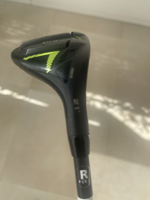 Golfe Híbrido 4 Cobra Rad-S