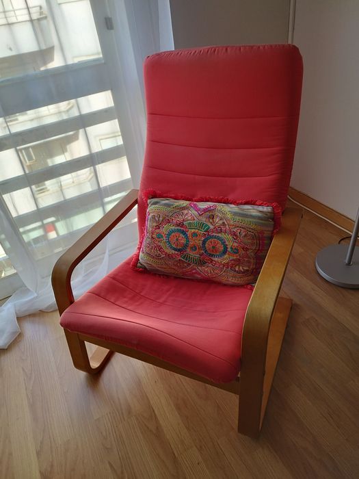 Cadeirão vermelho
