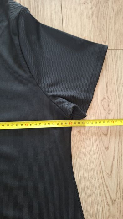 Czarna bluzka r. XL