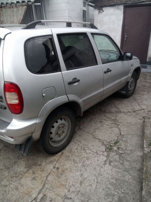 Продам chevrolet niva в хорошем состоянии