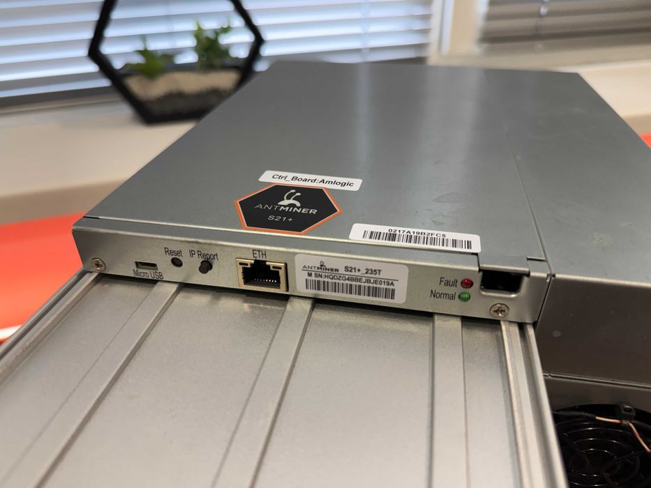 Наявність! Asic Antminer S21+ Hydro 235 Th на водоблоках + Гарантія, асік, майнер