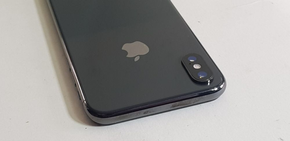 Apple iPhone X "64/89%"