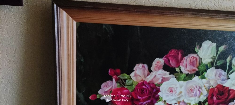 Obraz kwiaty.grafika lakierowane na płycie.