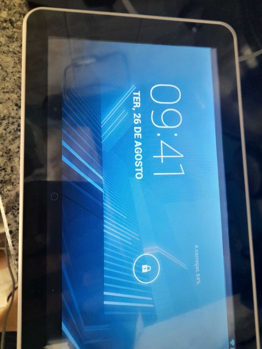 tablet como nova sem riscos imagem e som espetacular.