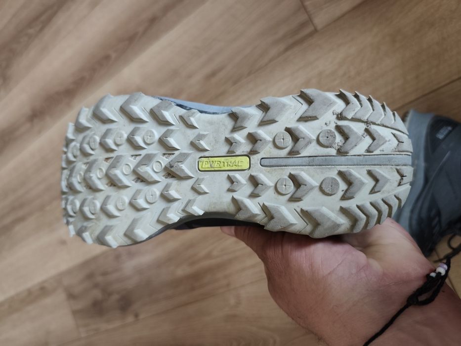 Saucony Peregrine 10. Gore Tex. 40