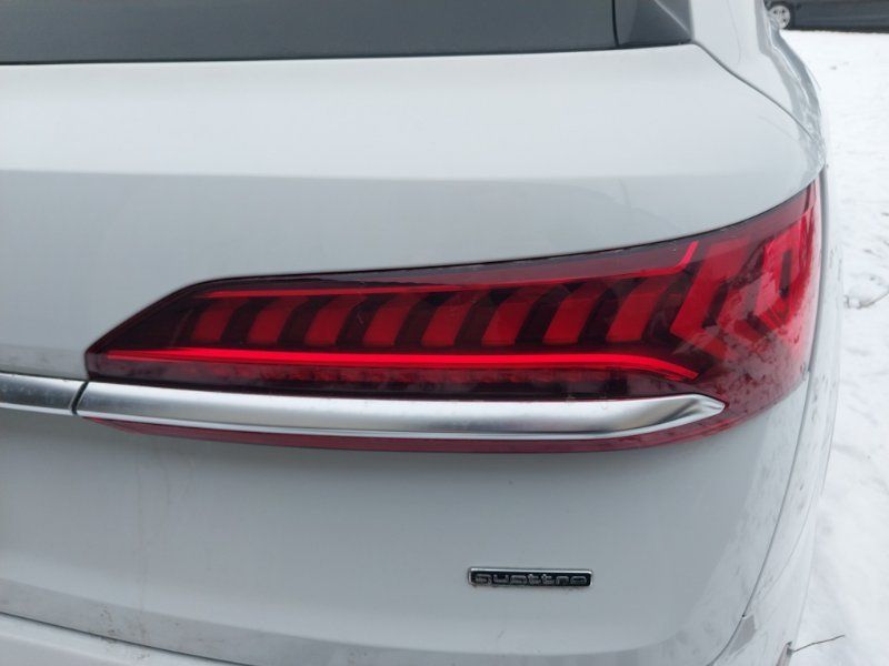 Фонарь внутренний Audi Q7 2020 Задн. Прав. Авторозборка