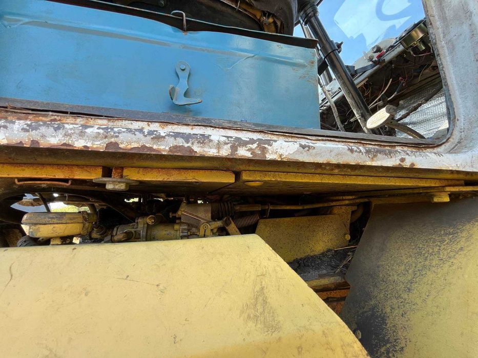 Поодам Трактор т 150к з плугом ЯМЗ 238