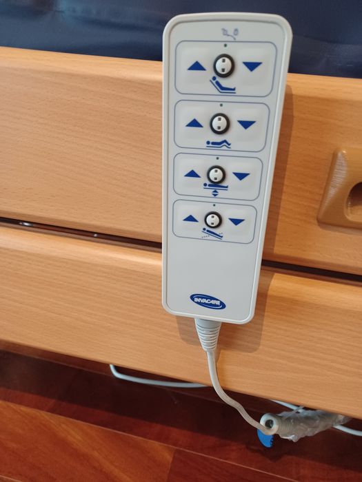 Cama hospitalar Invacare