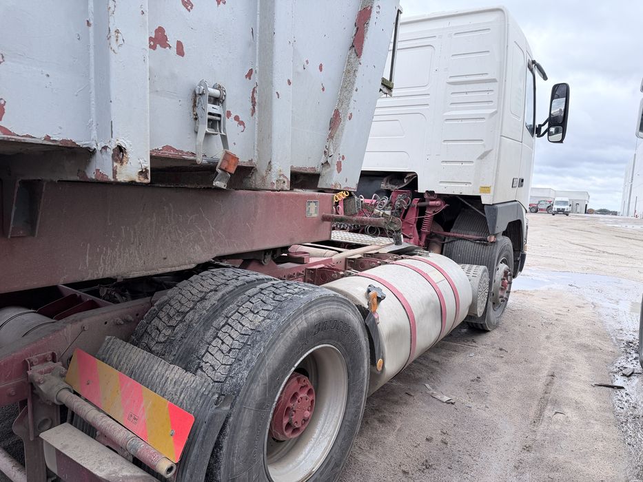 VOLVO FH 12 KIT IDRALICO ( reservado )