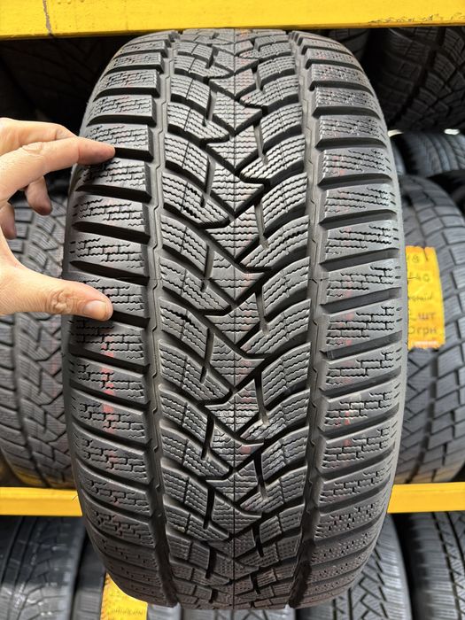 235/45 R18 Dunlop 4шт