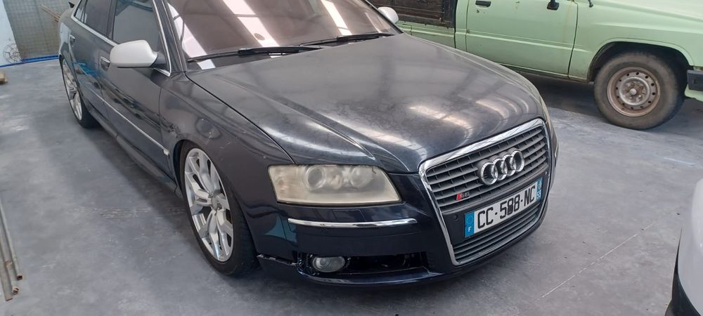 Audi A8 para peças