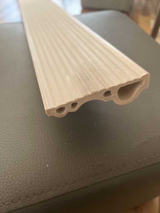 Listwy plastikowe 8 cm.dekoracyjne scienne, przysufitowe, sztukateria.