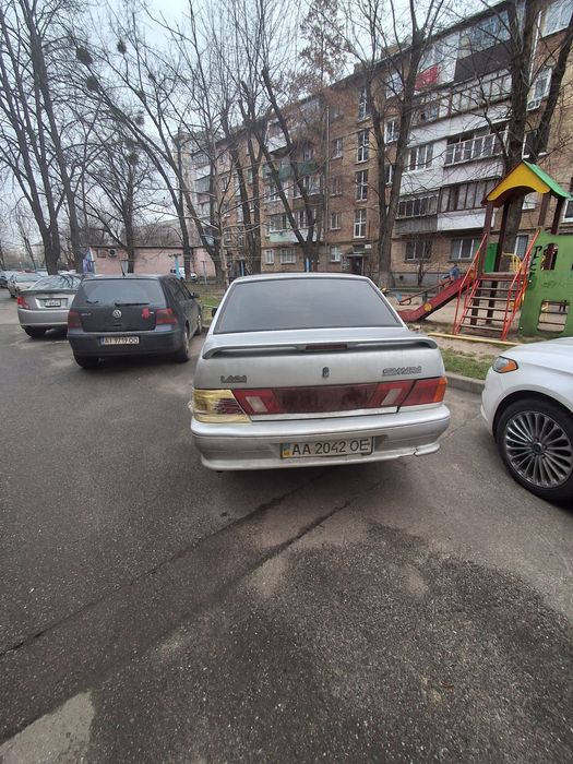 Продам авто ваз-2115