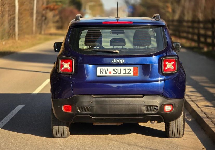 Jeep Renegade 2016 дизель 1.6 MultiJet FWD TOP