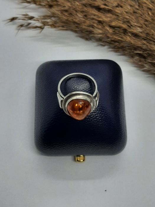 Elegancki pierścionek z srebra, srebro 925