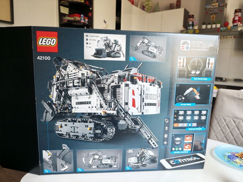 Sprzedam oryginalne klocki LEGO technic model koparka  Liberec