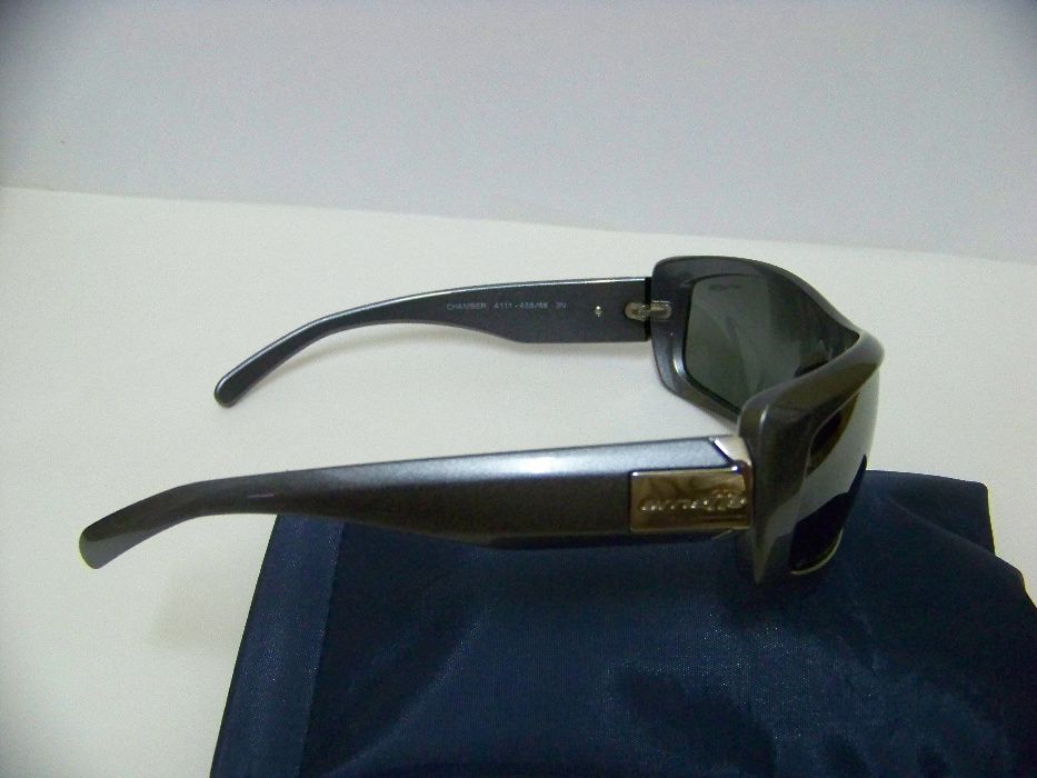 Óculos de Sol Arnette
