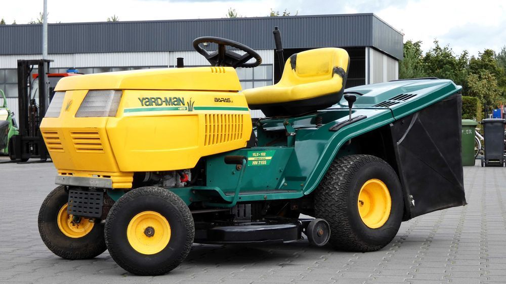 Traktorek kosiarka Yard-Man HN7155 Briggs&Stratton (180903.5) - Baras