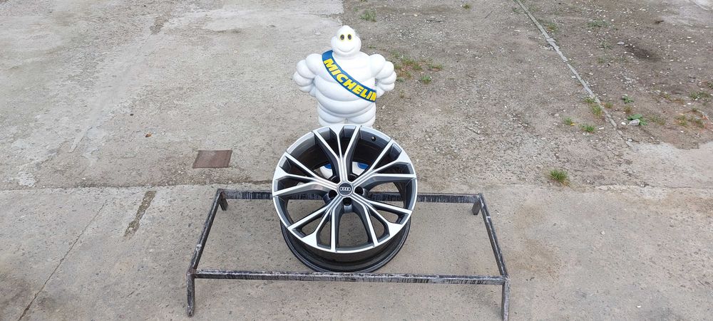 Диск одиночка Audi R21 5x112 10J ET20 ЦО66.6мм Q8 SQ8 4M8 601 025 S
