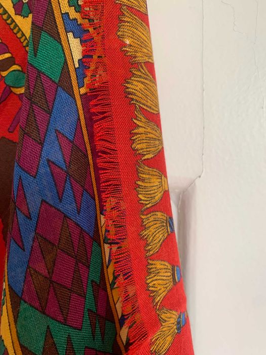 Lenço de lã e seda colorido, motivos abstractos