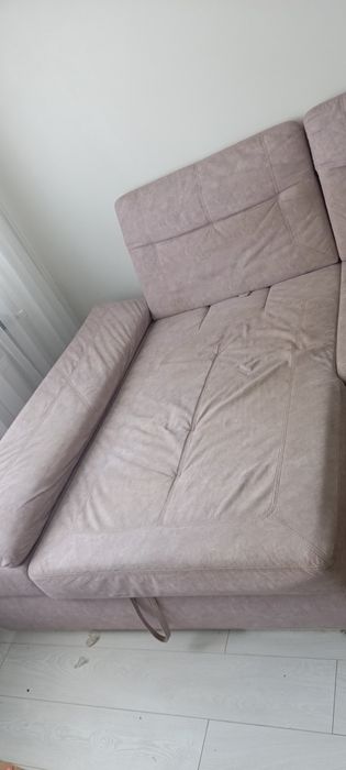 Продам диван в гарному стані.