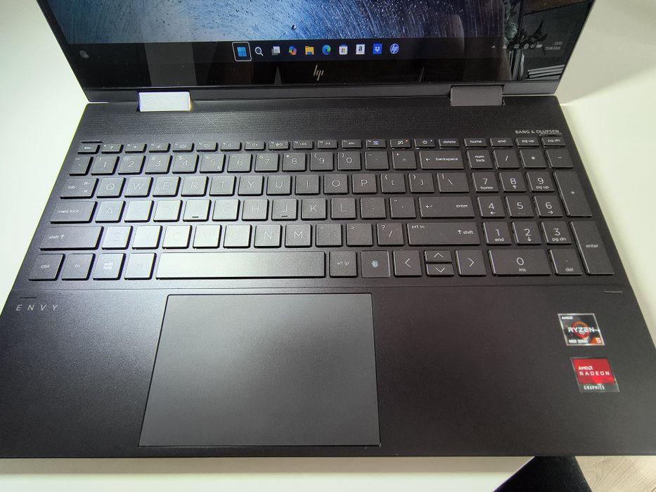 Laptop  HP ENVY x360 15.6” | Ryzen 5 / 16GB RAM / 512GB SSD | Ekran Dotykowy 2w1