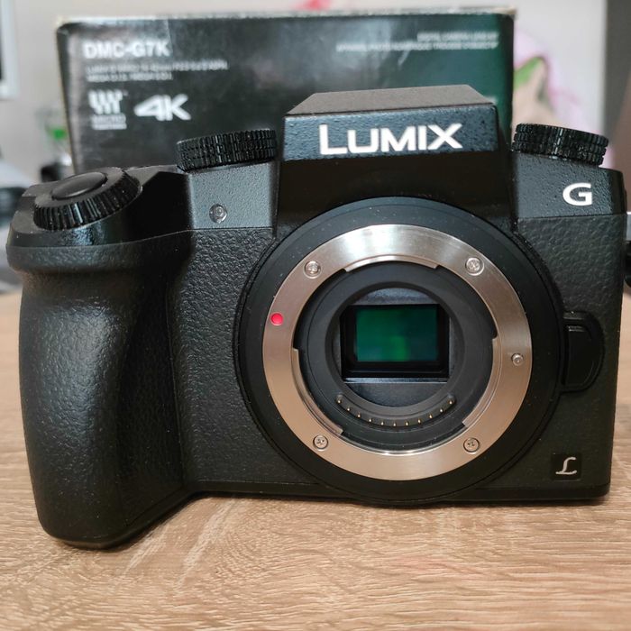 Panasonic Lumix DMC-G7 + Obiektyw H-FS1442A 14–42mm + Torba