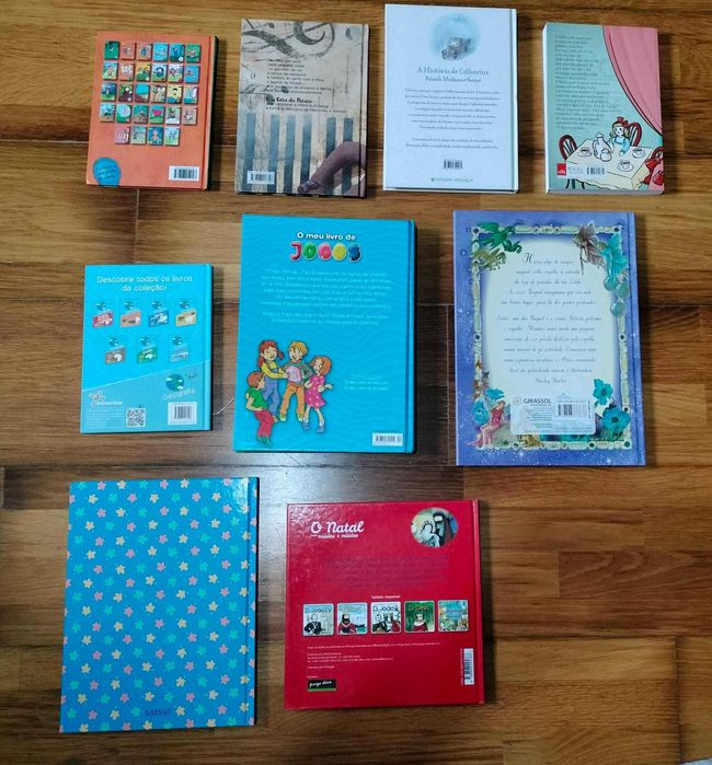 Livros infantis variados