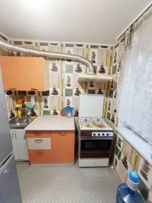 Срочно!Продам 2к кв. на пр.О.Поля(Кирова)!ост.Комбинат Игрушки!Торг!