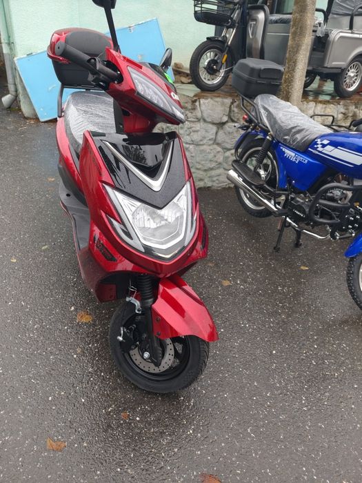 Електроскутер ,  електромопед , бензоскутер, мотоцикл,трицикл