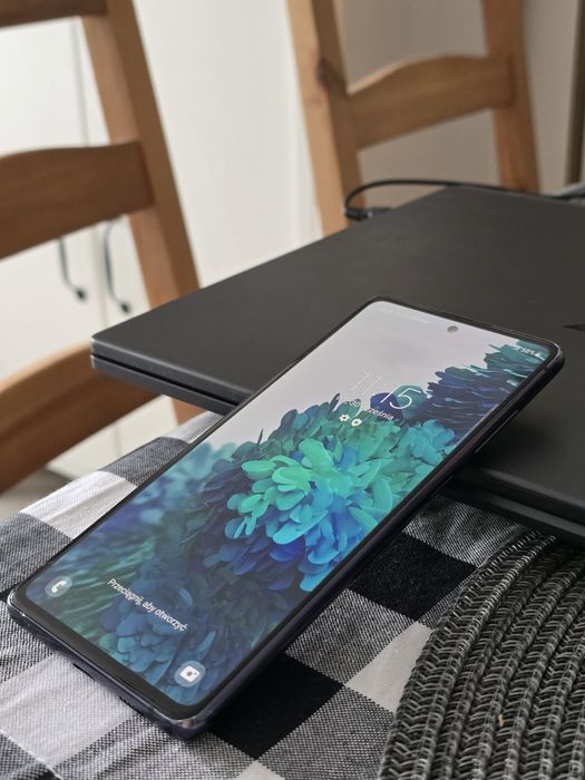 Samsung s20 FE/ 128 G używany