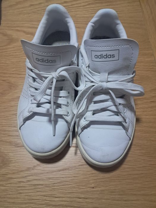 Sapatilhas adidas tamanho 36