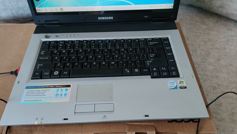 Ноутбук Samsung r40