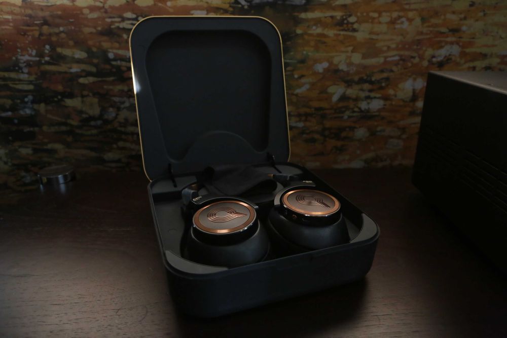 AKG N90 Q Quincy Jones słuchawki referencyjne wokółuszne ANC DAC