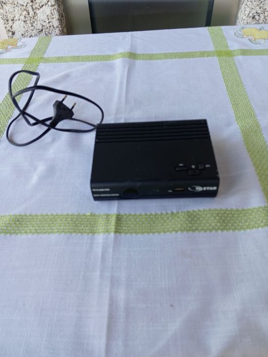 Vendo 2 tdt tv star como novos