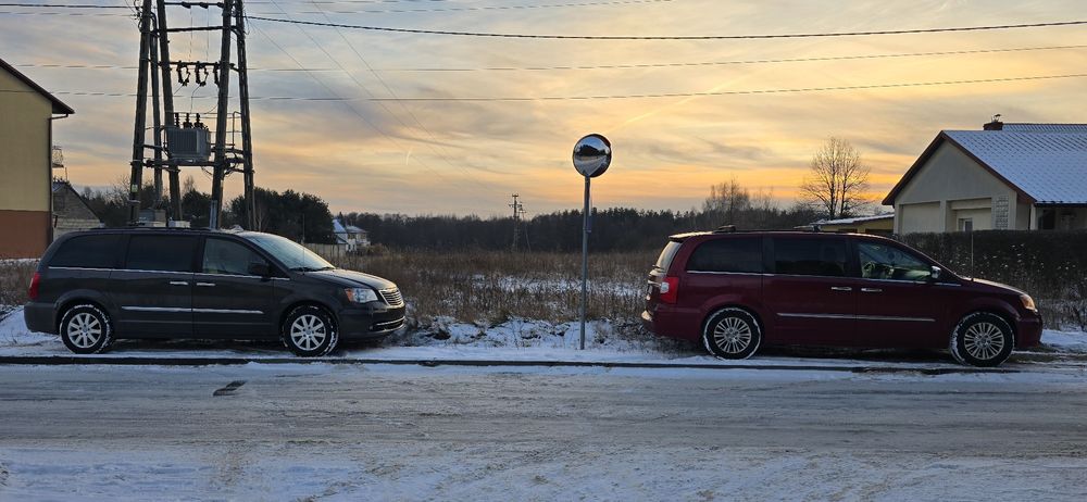 Wynajem busa 7 osobowy Chrysler Town & country