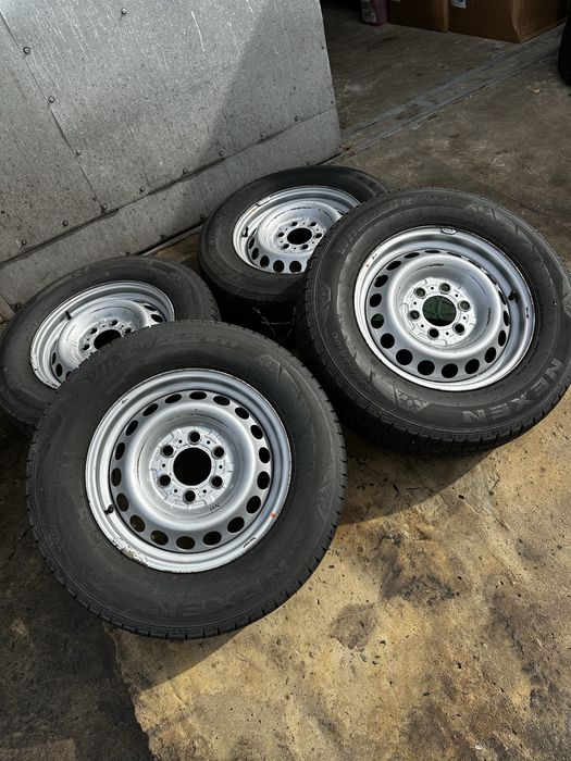 Стальні диски Mercedes Sprinter R16 6/130 +зимові шини Crafter