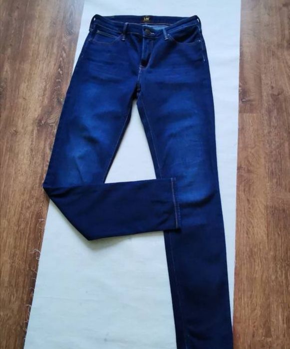Jeansy Lee r 28 /33