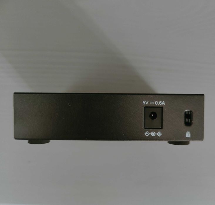 TP-Link 5-Port Gigabit Switch TL-SG105S64354226133761121