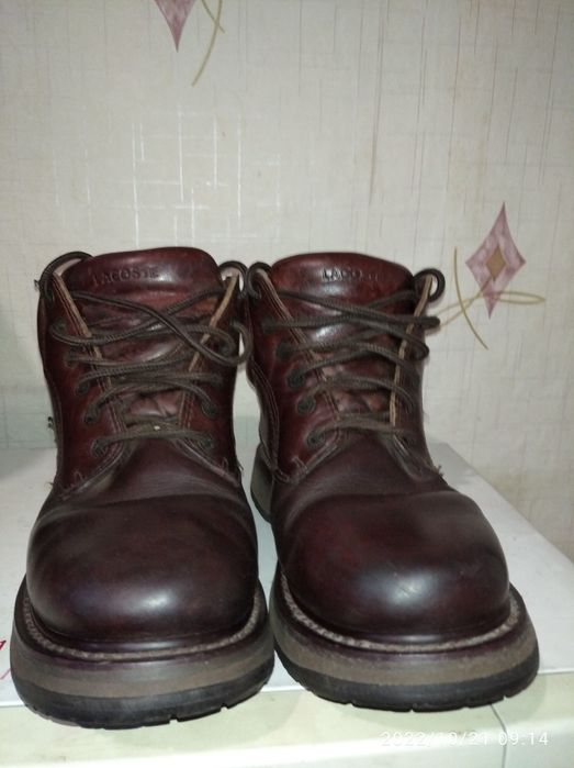 Оригинальные теормоботинки Lacoste.