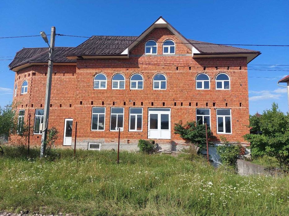 Будинок 2-пов. з мансардою, 400 м.кв., Новий Киселів