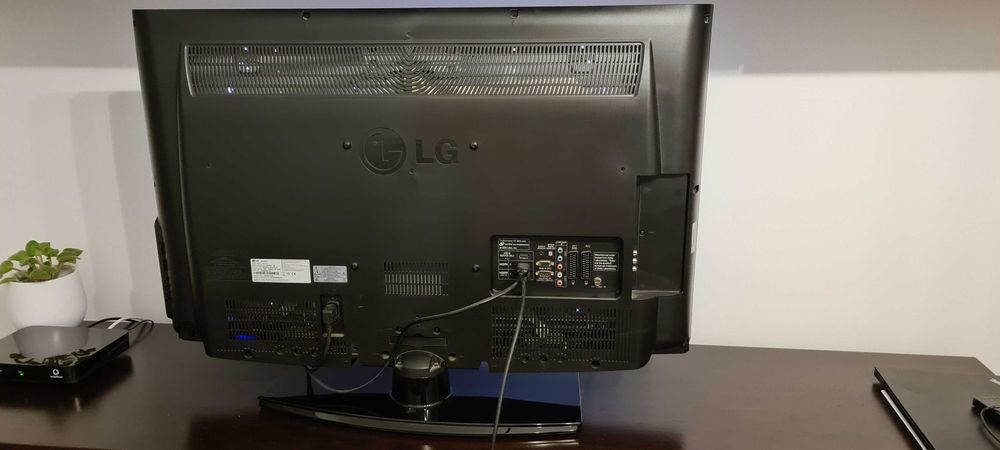 Televisão LG 37''