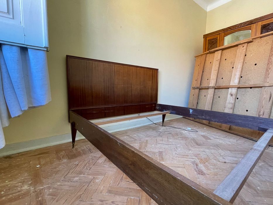 Cama de casal vintage