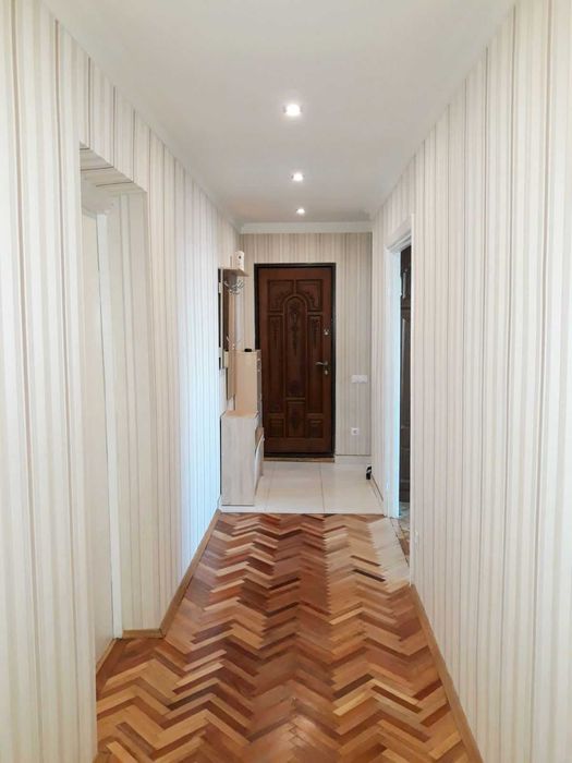 Продаж 4 кім квартири в цегляному будинку вул Медової Печери (Пасічна)