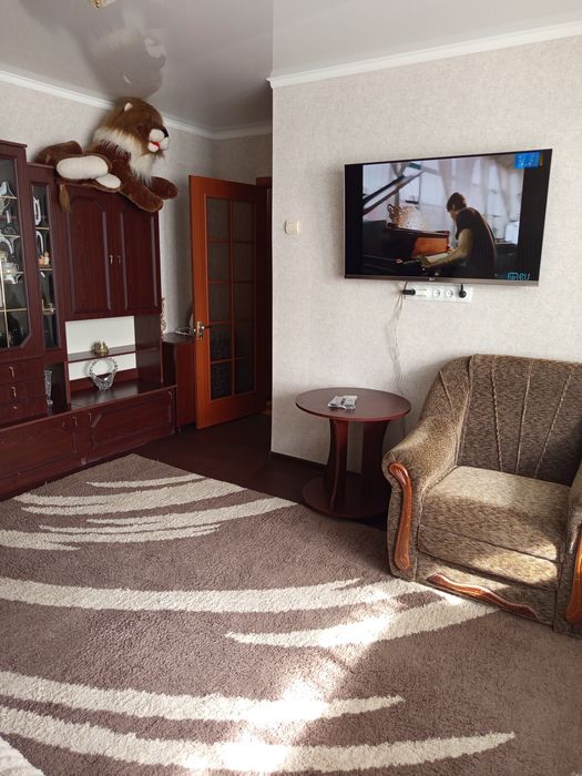 Подобово 2-кім.кв. р-н Критого ринку